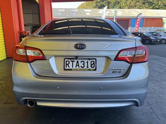 2015 Subaru Legacy - Thumbnail
