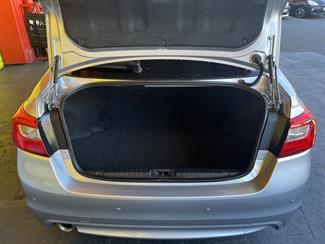 2015 Subaru Legacy - Thumbnail