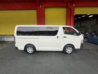 2007 Toyota Hiace - Thumbnail