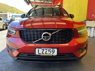 2019 Volvo Xc40 - Thumbnail