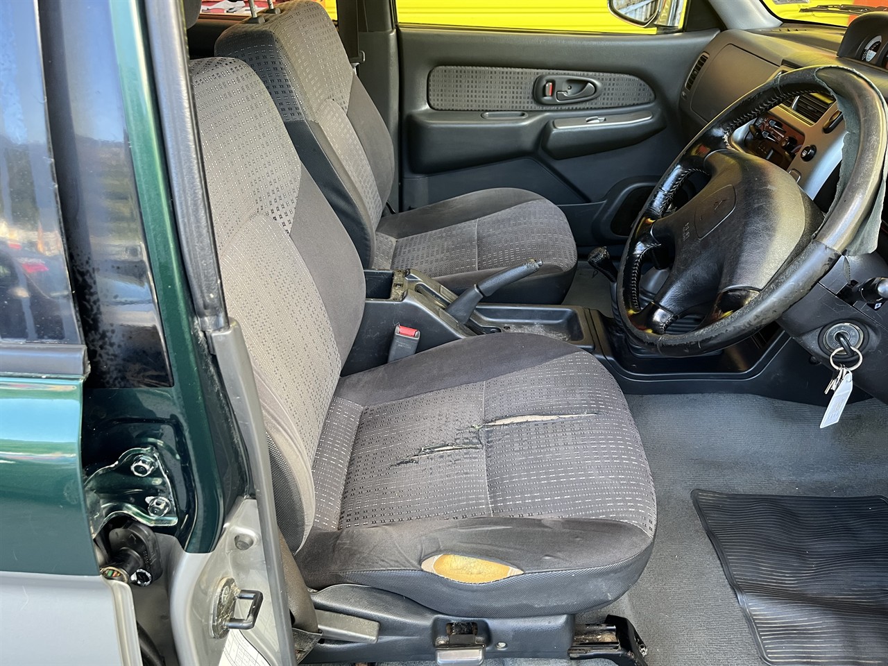 2006 Mitsubishi Triton