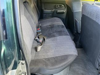 2006 Mitsubishi Triton - Thumbnail
