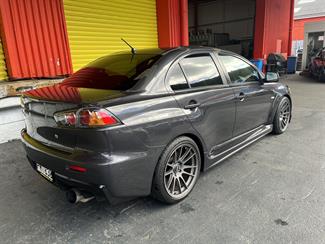 2009 Mitsubishi Lancer - Thumbnail