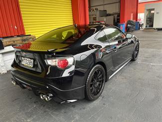 2013 Toyota 86 - Thumbnail