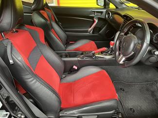 2013 Toyota 86 - Thumbnail
