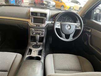 2011 Holden Commodore - Thumbnail