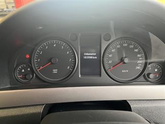 2011 Holden Commodore - Thumbnail