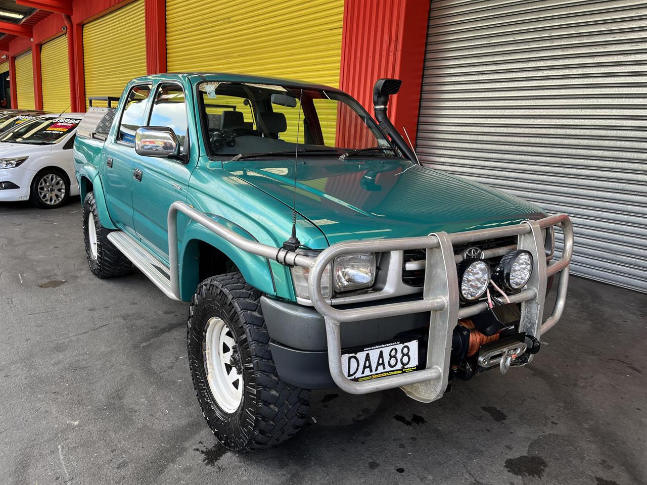 1999 Toyota Hilux