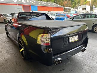 2012 Holden Commodore - Thumbnail