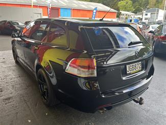 2015 Holden Commodore - Thumbnail