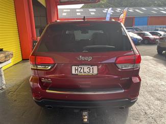 2015 Jeep Grand Cherokee - Thumbnail