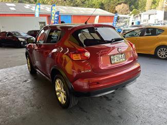 2010 Nissan JUKE - Thumbnail