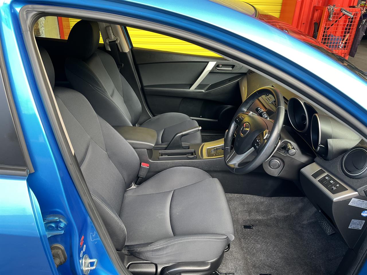 2009 Mazda Axela