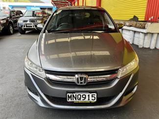2010 Honda Stream - Thumbnail