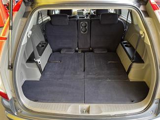 2010 Honda Stream - Thumbnail