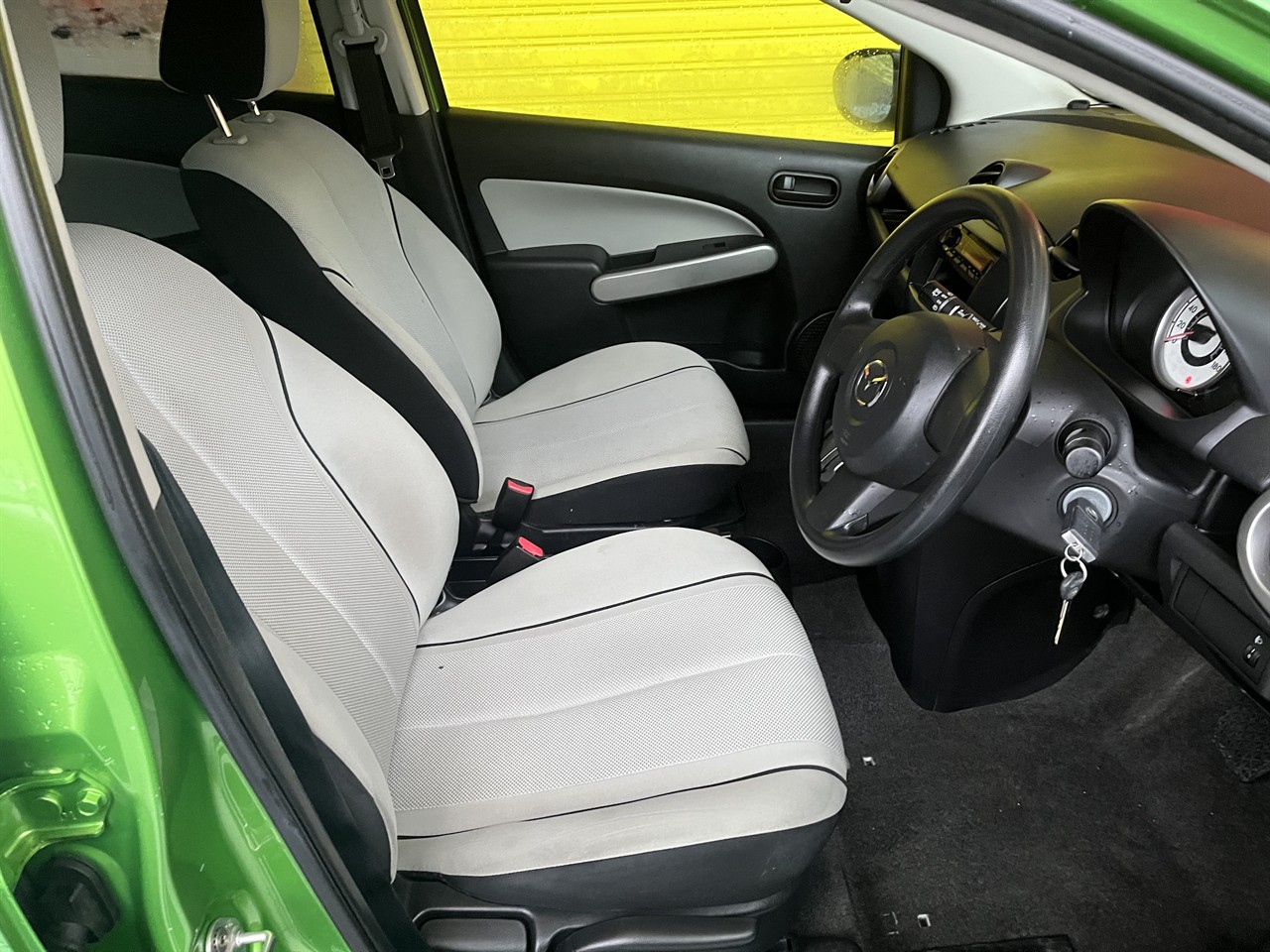 2007 Mazda Demio