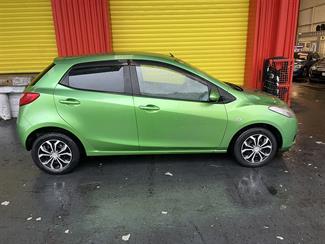2007 Mazda Demio - Thumbnail