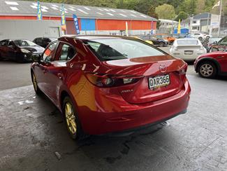 2016 Mazda Axela - Thumbnail