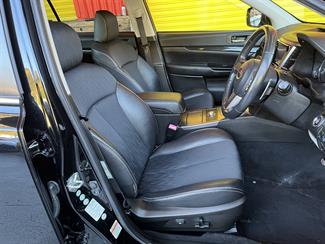 2012 Subaru Legacy - Thumbnail