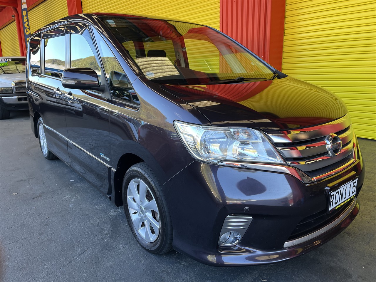 2013 Nissan Serena