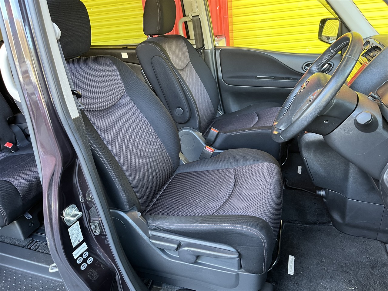 2013 Nissan Serena