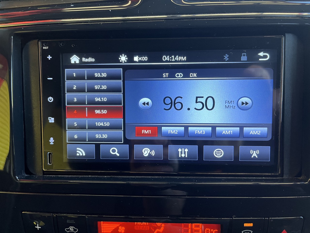 2013 Nissan Serena