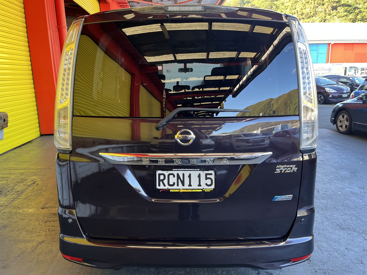 2013 Nissan Serena