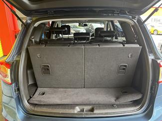 2012 Hyundai Santa Fe - Thumbnail