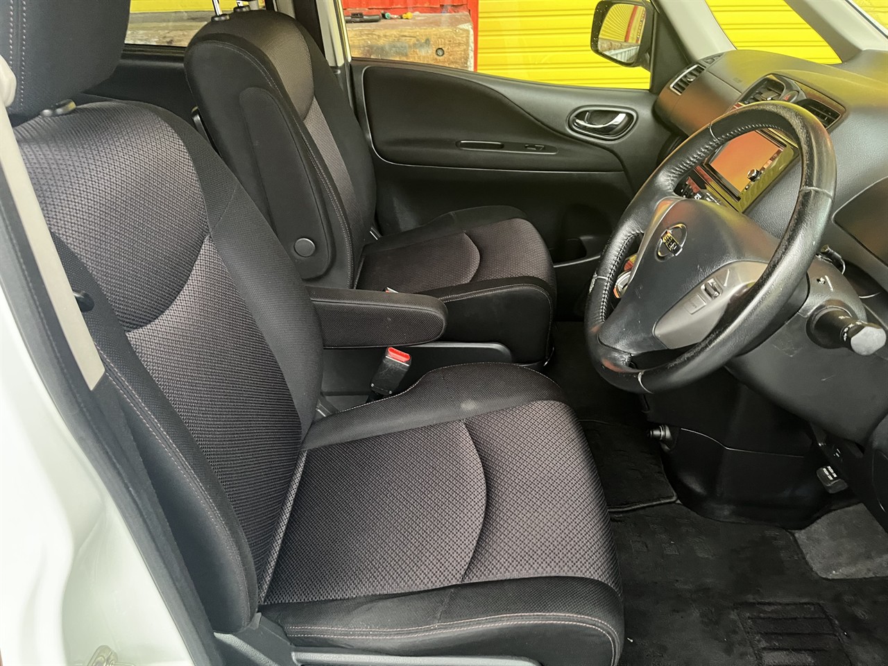 2012 Nissan Serena