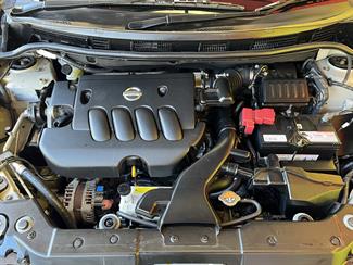 2012 Nissan Tiida - Thumbnail