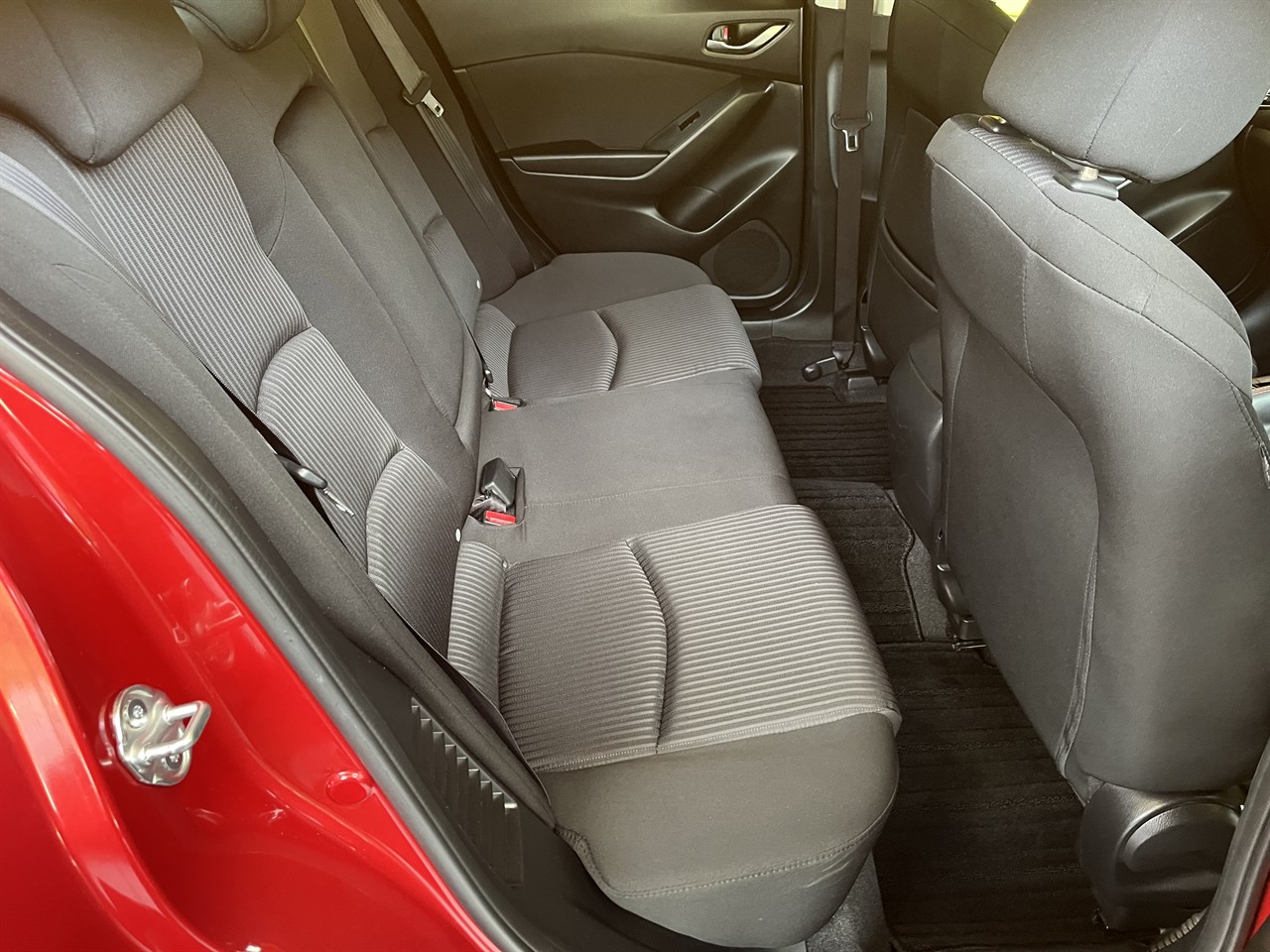 2014 Mazda Axela