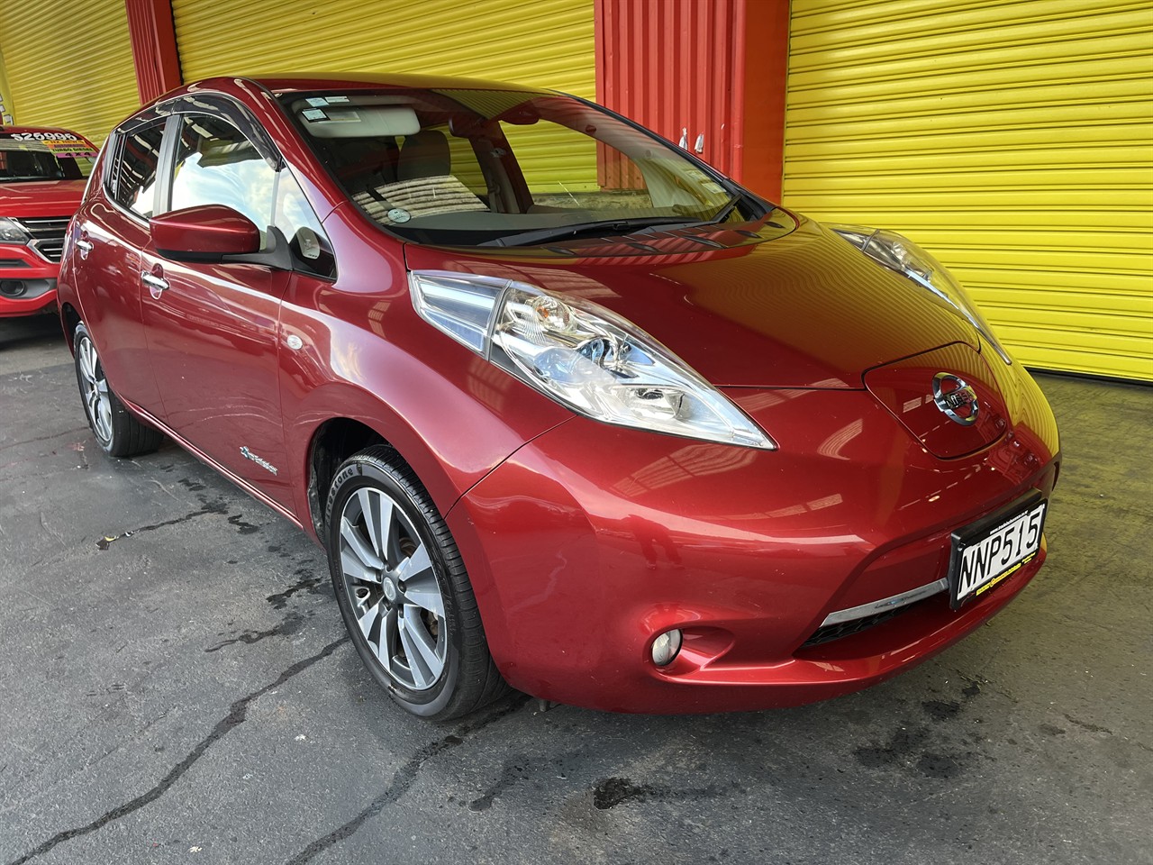 2016 Nissan LEAF