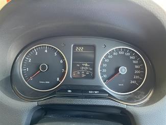 2010 Volkswagen Polo - Thumbnail