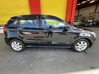2010 Volkswagen Polo - Thumbnail
