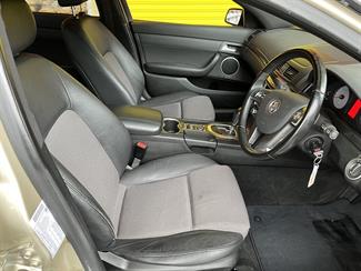 2008 Holden Commodore - Thumbnail
