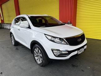 2016 Kia Sportage - Thumbnail