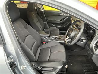 2018 Mazda Axela - Thumbnail