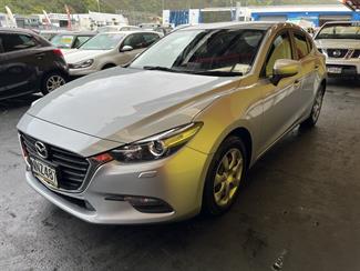 2018 Mazda Axela - Thumbnail