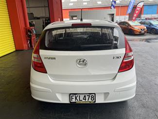 2010 Hyundai i30 - Thumbnail