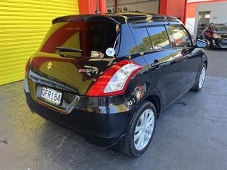 2013 Suzuki Swift - Thumbnail