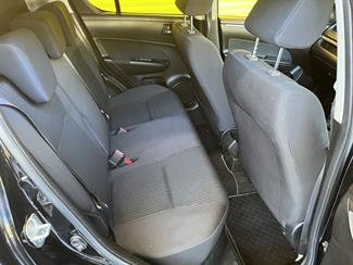 2013 Suzuki Swift - Thumbnail