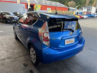 2014 Toyota AQUA - Thumbnail