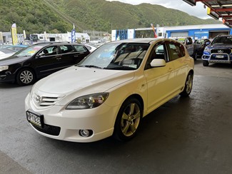 2005 Mazda Axela - Thumbnail