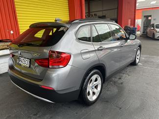 2012 BMW X1 - Thumbnail