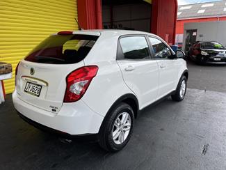 2016 Ssangyong Korando - Thumbnail