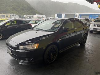 2008 Mitsubishi Galant - Thumbnail
