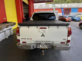 2014 Mitsubishi Triton - Thumbnail