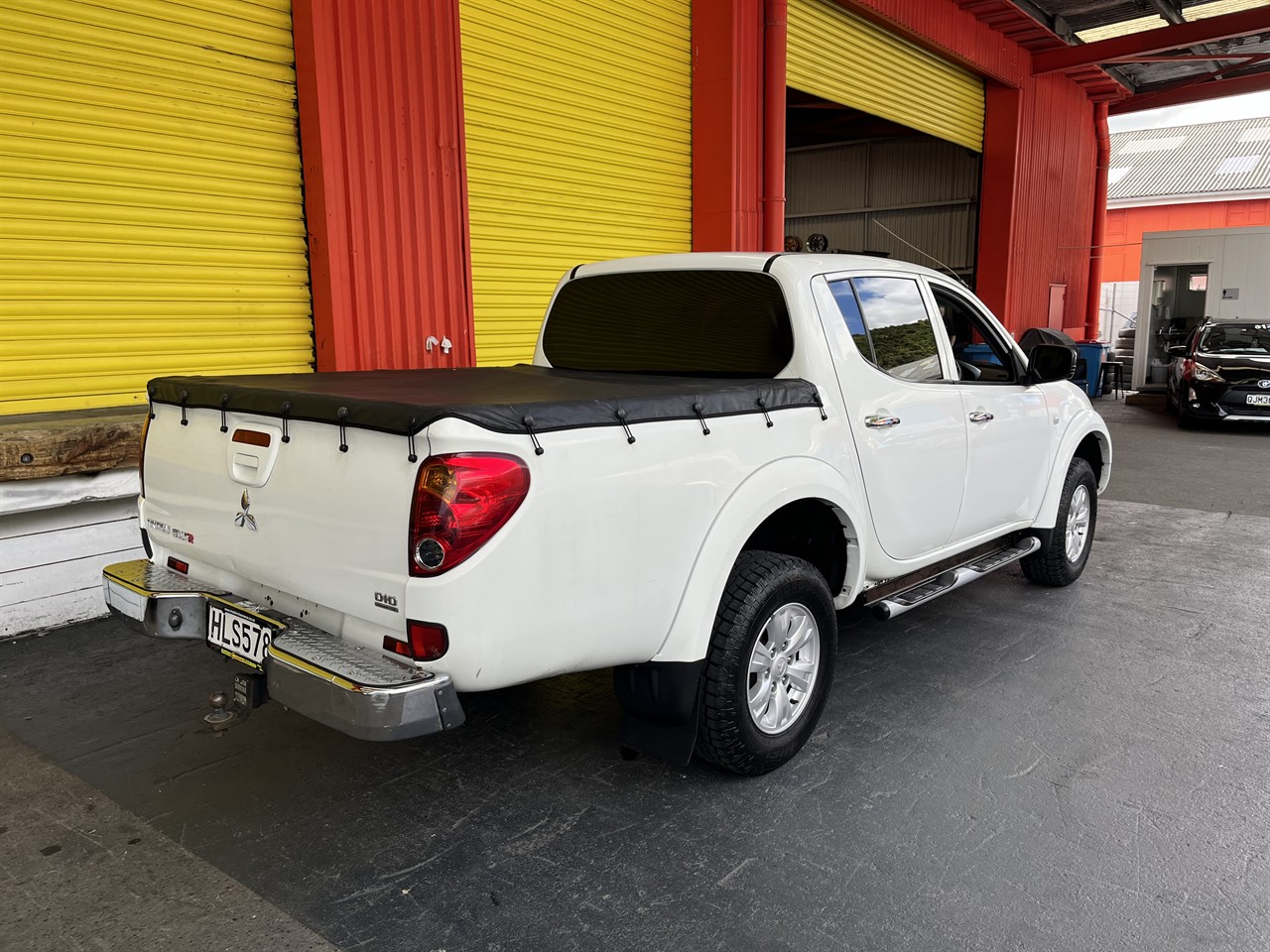 2014 Mitsubishi Triton
