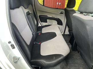 2014 Mitsubishi Triton - Thumbnail