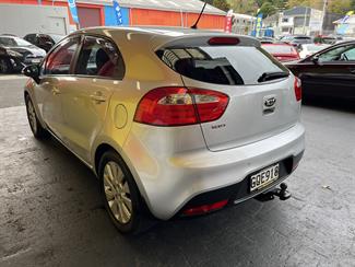 2012 Kia Rio - Thumbnail